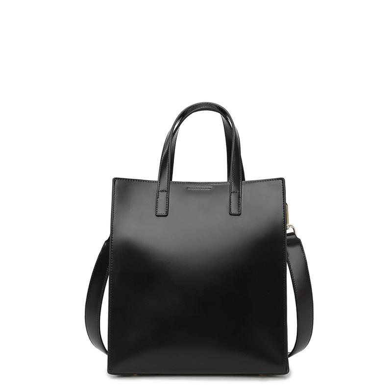Cabas Structuré en Cuir Élégant - L'Essentiel Minimaliste de Grace