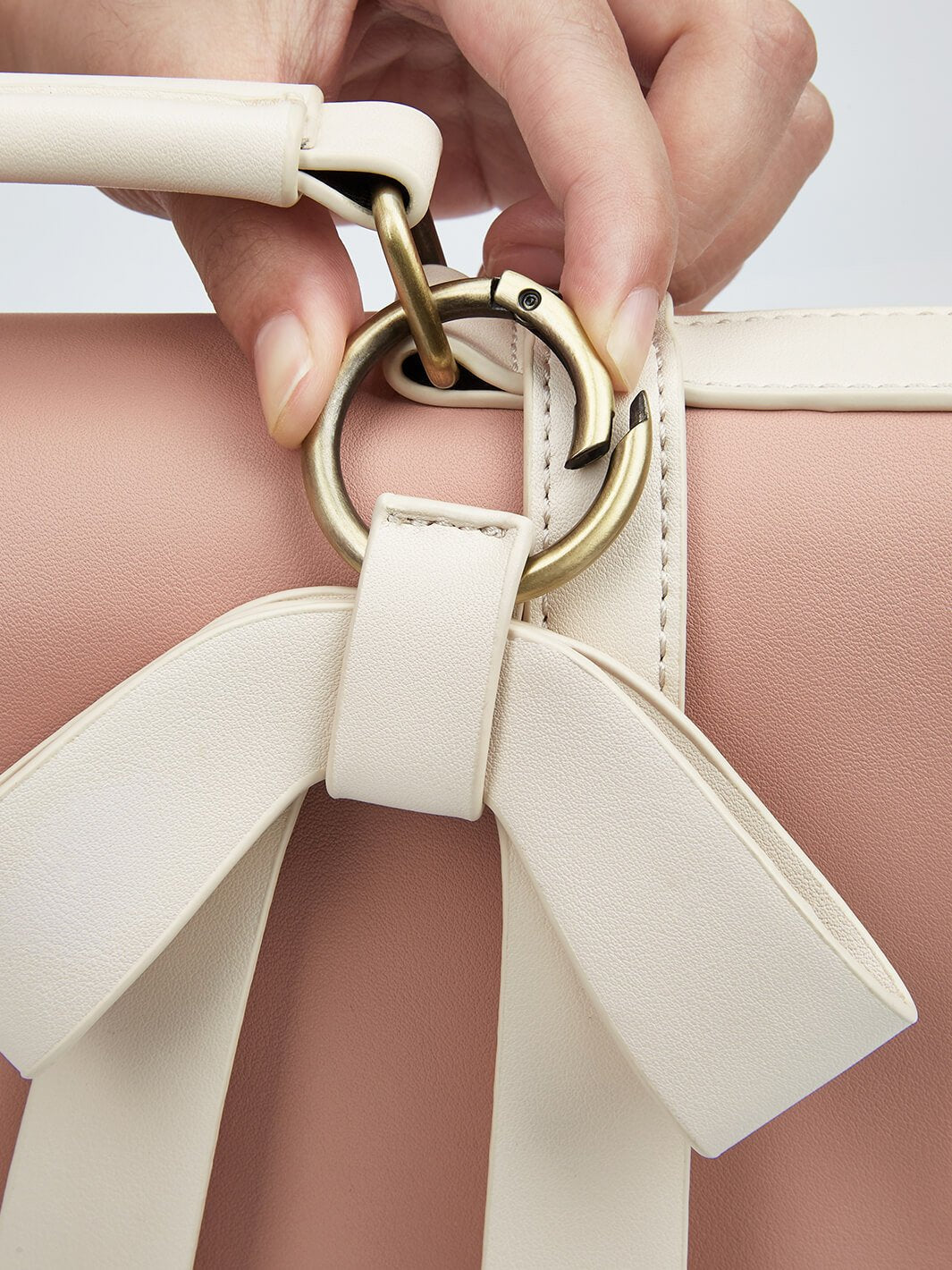 Sac à Détail Nœud Élégant – Noir et Gris Intemporel