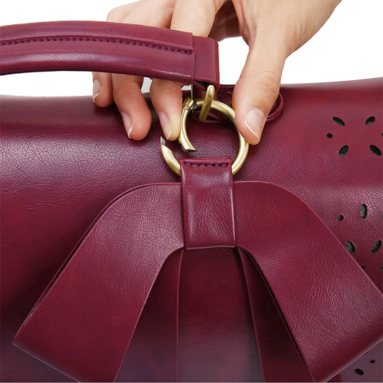 Le Sac à Main Élégant avec Nœud de Grace
