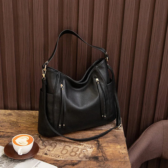 L'Élégance de Blanche | Sac en Cuir Luxueux