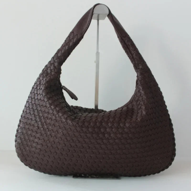 Sac Hobo en Cuir Tressé - Artisanat Intemporel de Grace