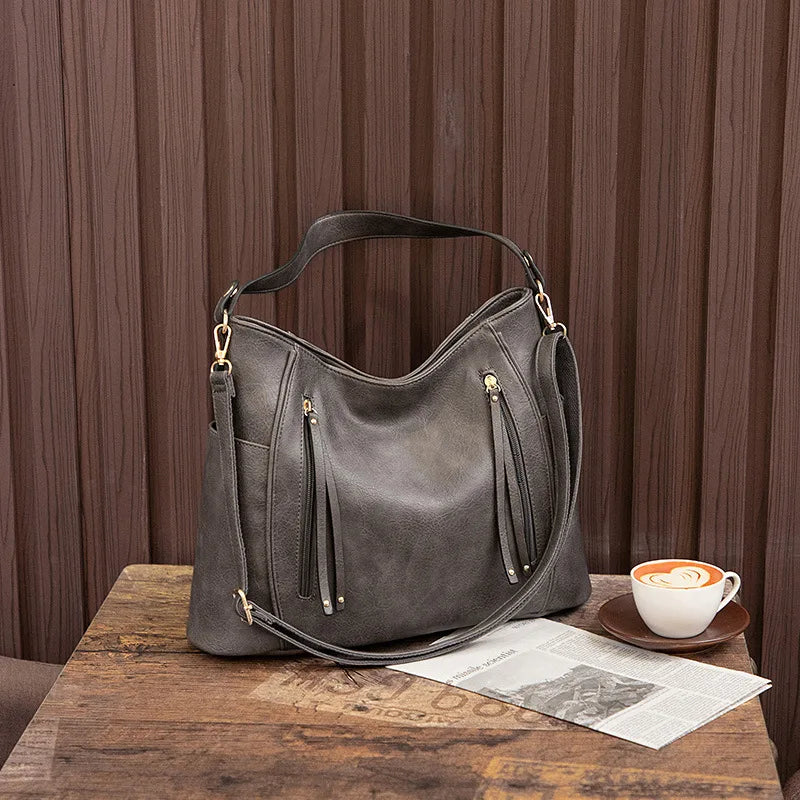 L'Élégance de Blanche | Sac en Cuir Luxueux