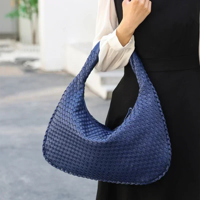 Sac Hobo en Cuir Tressé - Artisanat Intemporel de Grace