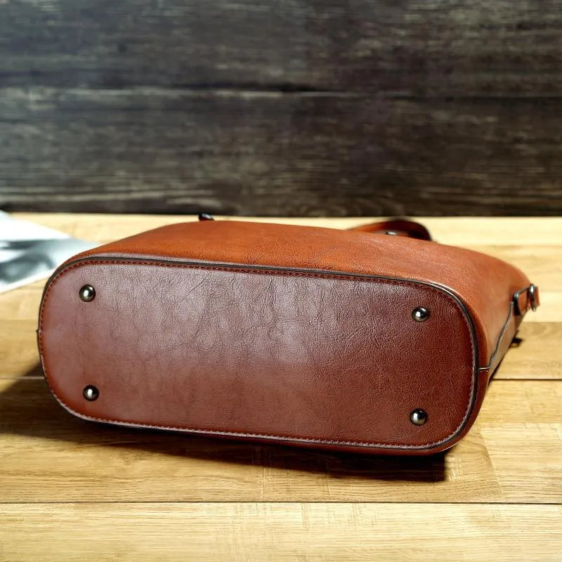 Élégance Intemporelle de Nicole | Sac à Main Vintage en Cuir